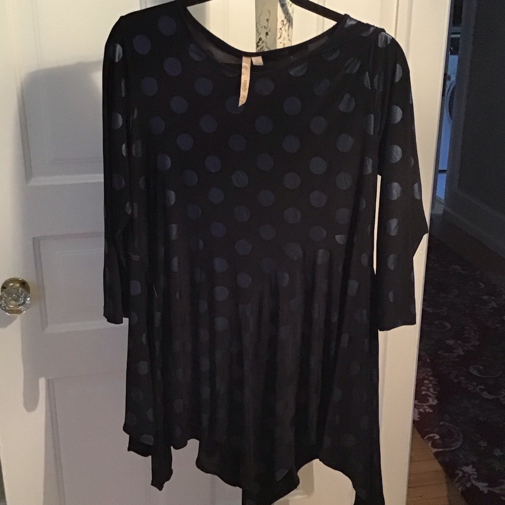 Comfy USA Black and Blue Polka Dot Tunic M